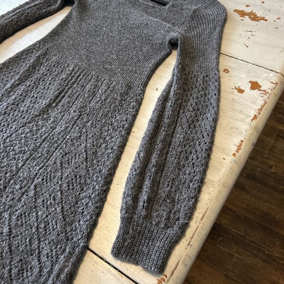 Knitted and Knotted Gray 100% Alpaca Tunic Dress Sz S Lightweight - Picture 5 of 9